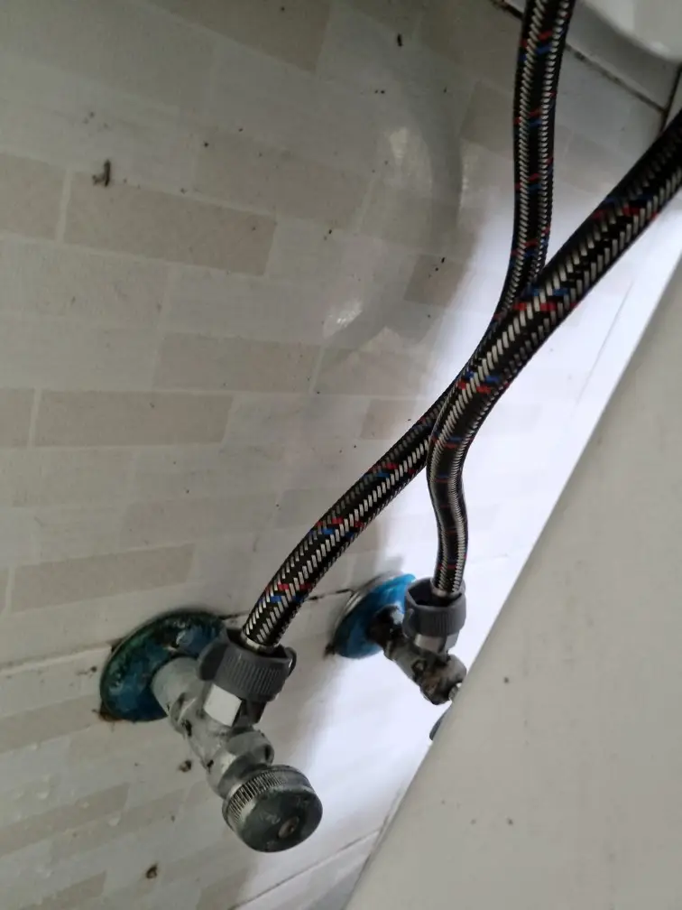 샤워 + 수전 교체 7